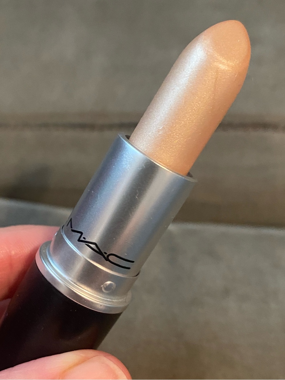 MAC Lipstick- Tanarama -Frost - Picture 3 of 8